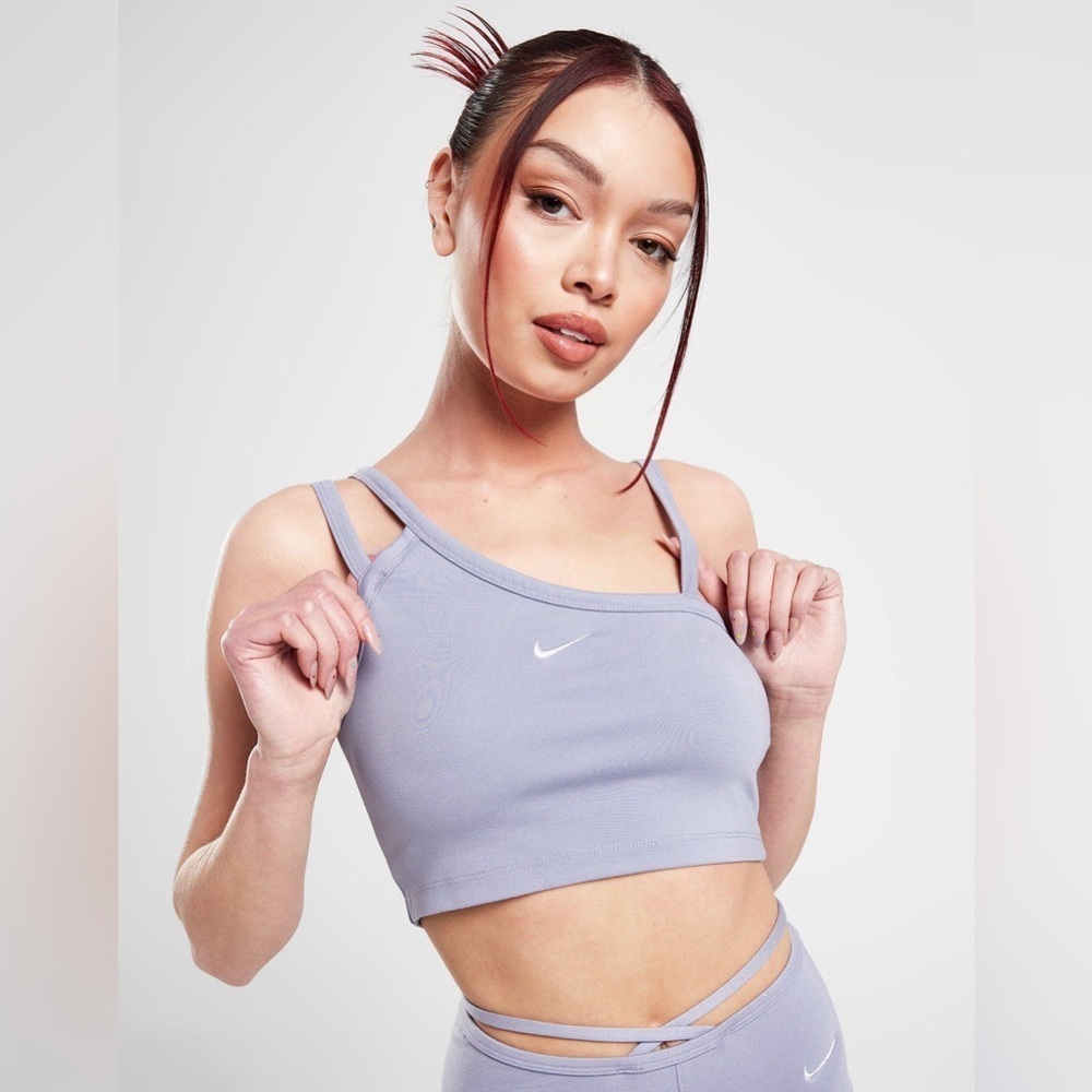 nike everyday asymmetrical cropped tank 2023